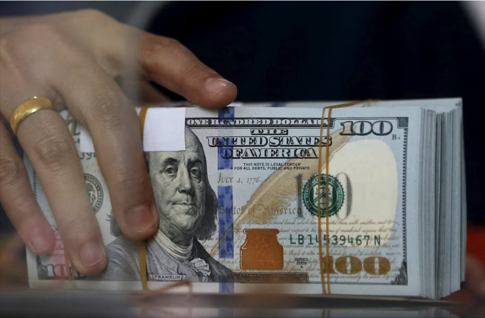 الدولار الأمريكي