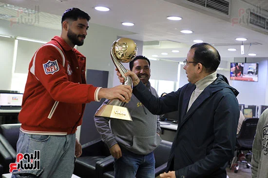 دندراوي الهواري رئيس التحرير التنفيذي لليوم السابع دندراوي الهواري رئيس التحرير التنفيذي لليوم السابع