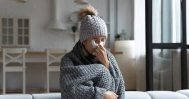 كم تدوم عدوى الإنفلونزا ومتى يصبح الخروج من المنزل آمنًا؟