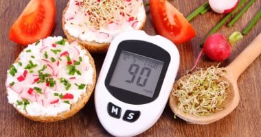 باحثون: قلة وإضطراب النوم يسبب ارتفاع سكر الدم فى الصباح