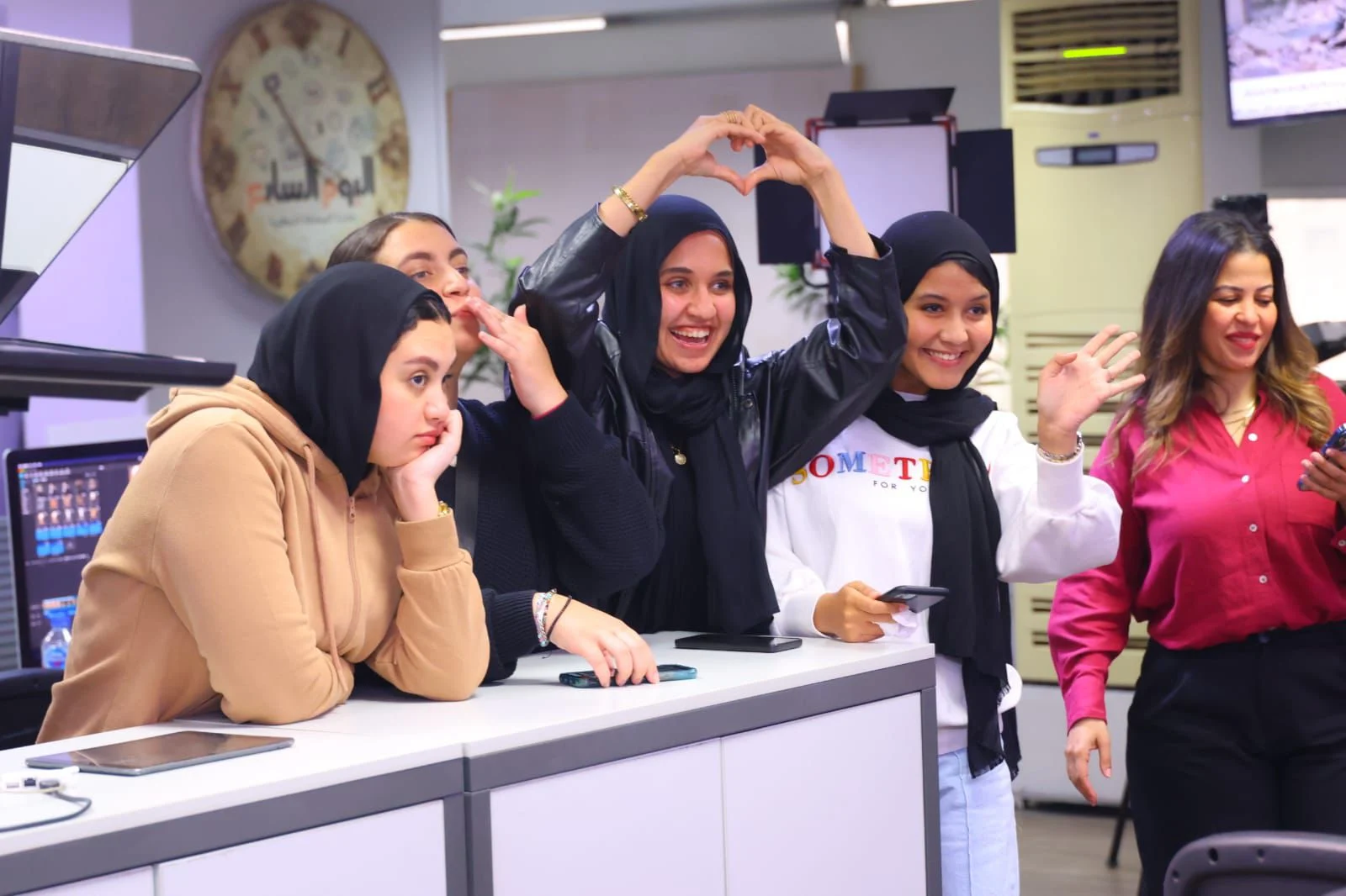 تحية من الزميلات في بوابة مولانا للإعلامية رضوى الشربيني