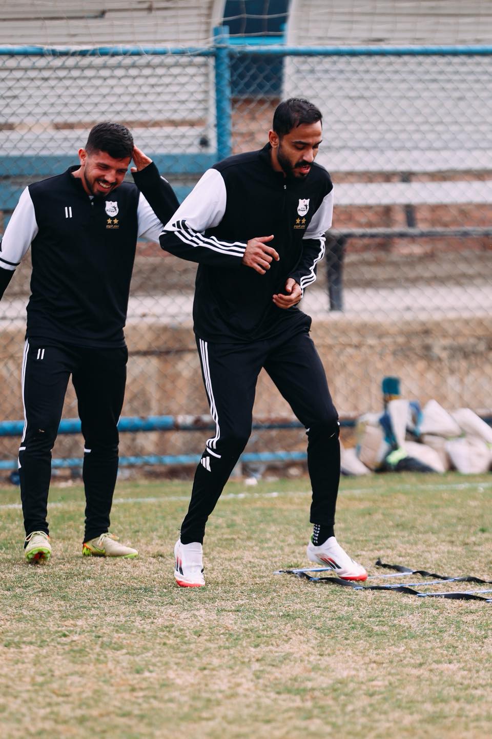 كهربا وحتحوت