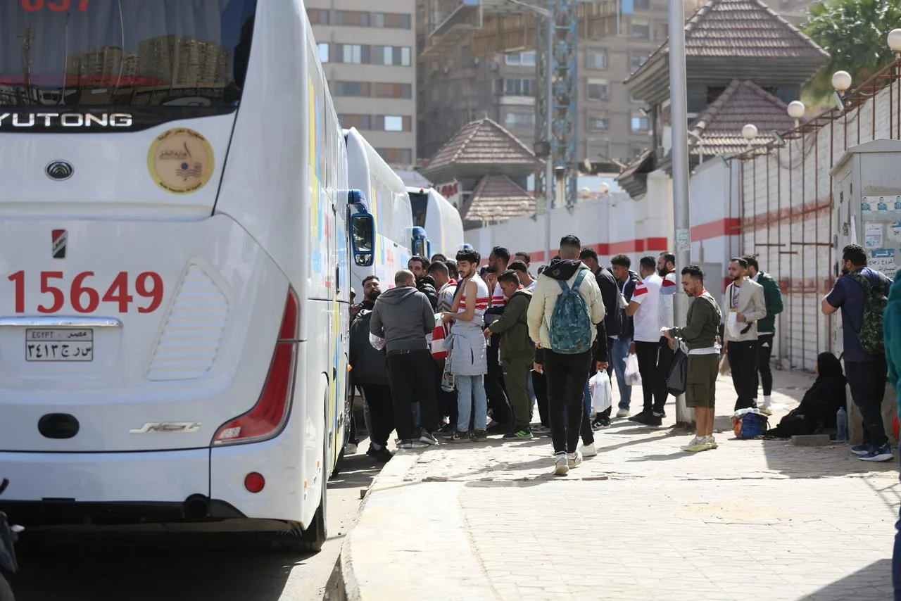 حافلات الجمهور حافلات الجمهور