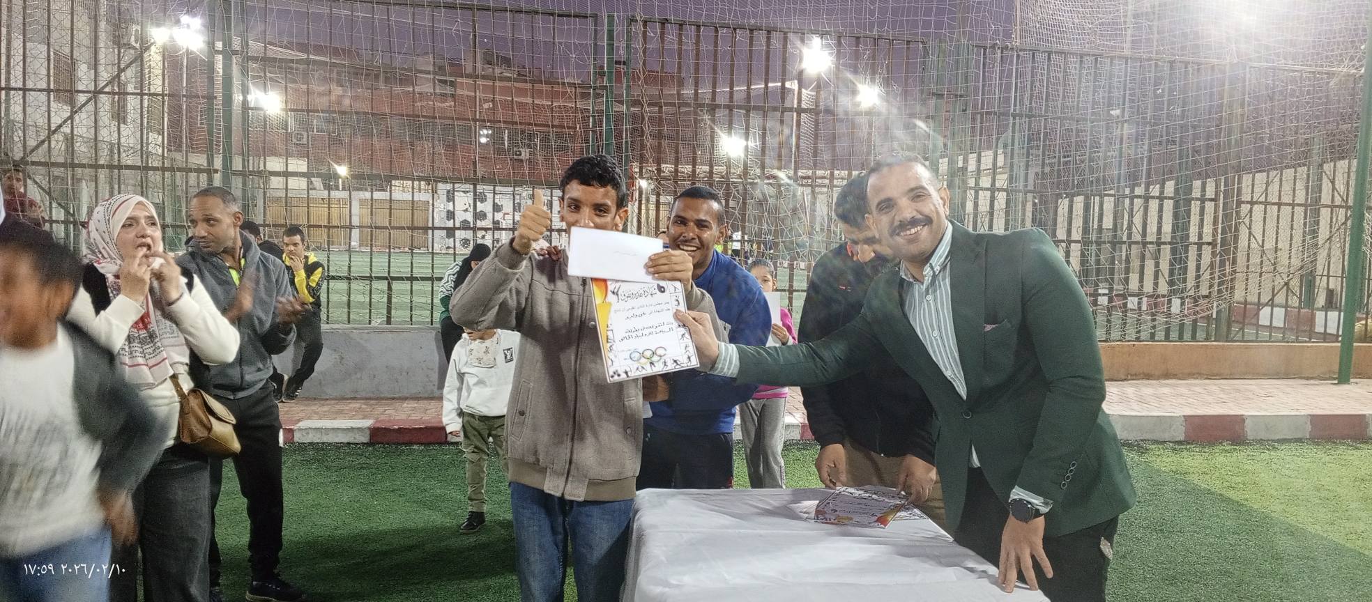 جانب من التكريم  2