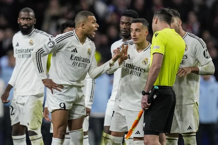 Arsenal sa sút, Barcelona trượt dốc على قائمة القوة الأوروبية - الصورة 8.