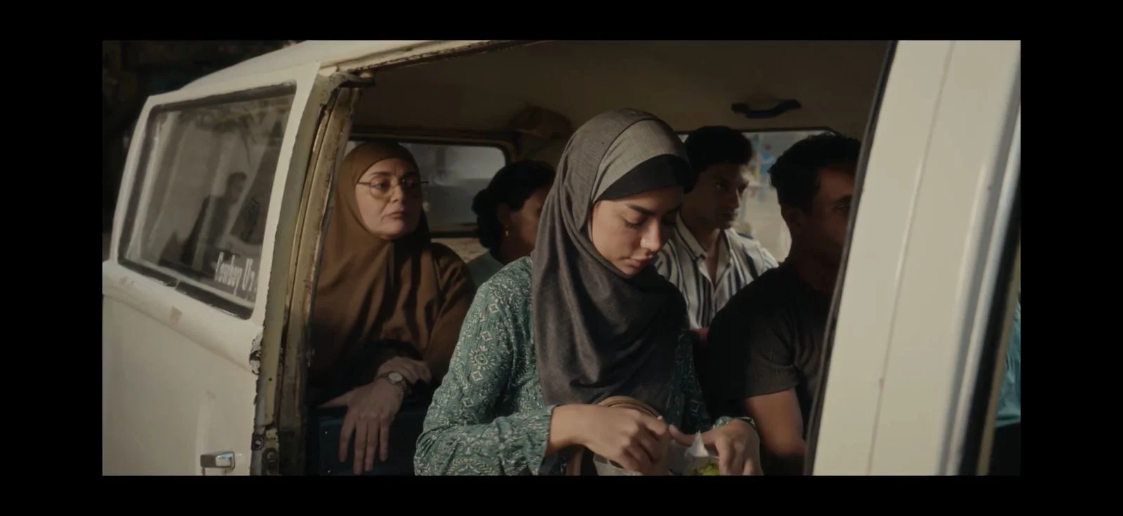 مسلسل رأس الأفعى (2)