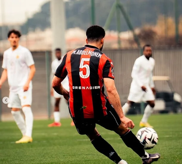 محمد عبد المنعم يعود للمشاركة مع نيس (2) محمد عبد المنعم يعود للمشاركة مع نيس (2)