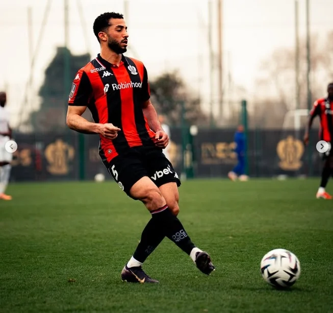 محمد عبد المنعم يعود للمشاركة مع نيس (4) محمد عبد المنعم يعود للمشاركة مع نيس (4)