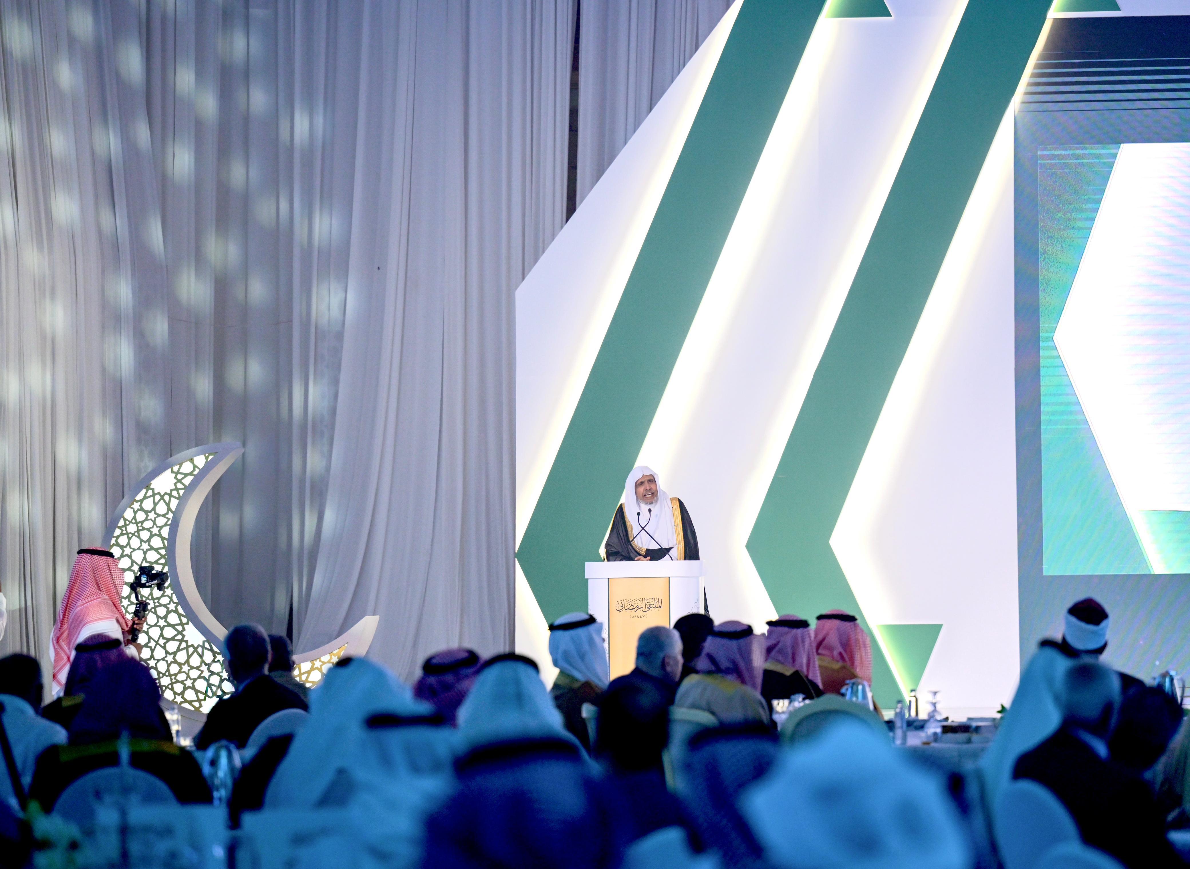 أمين عام منظمة التعاون الإسلامى