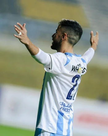 احتفال ناصر ماهر بالهدف