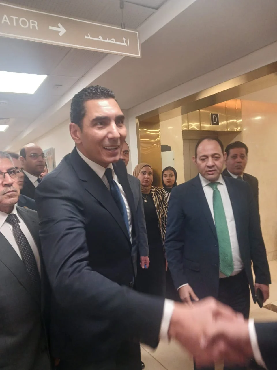 جوهر نبيل وزير الرياضة