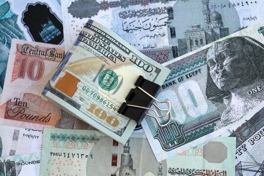 سعر الدولار مقابل الجنيه