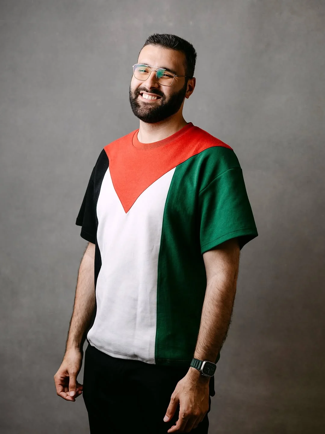 معتز عزايزة