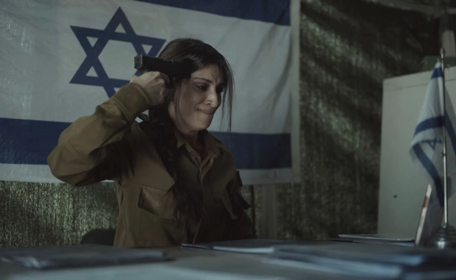 صحاب الأرض يسلط الضوء على الاضطراب النفسي الذي عانى منه جنود الاحتلال وقت الحرب (3) صحاب الأرض يسلط الضوء على الاضطراب النفسي الذي عانى منه جنود الاحتلال وقت الحرب (3)