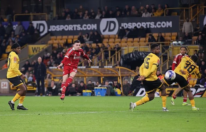 Đòi nợ thành công Wolverhampton, Liverpool bùng nổ vào tứ kết FA Cup - Ảnh 3.