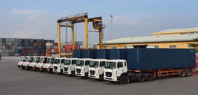 تسعى شركات النقل جاهدةً للحفاظ على استمرارية سلاسل التوريد في ظلّ حالة عدم اليقين المستمرة. الصورة: جمعية نقل البضائع بمدينة هو تشي منه.