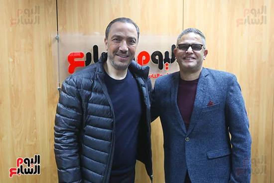 بوابة مولانا يكرم النجم طارق لطفي