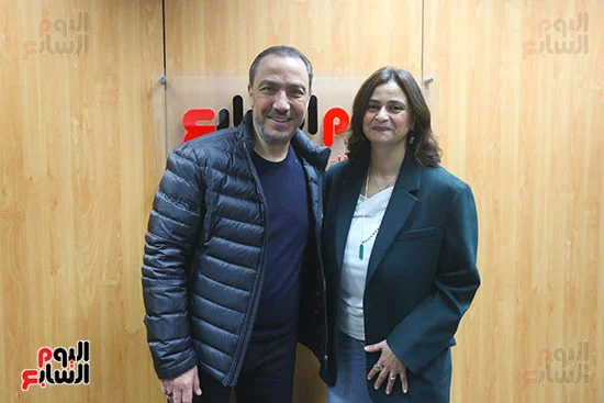 بوابة مولانا يكرم النجم طارق لطفي