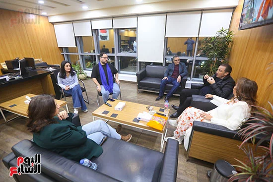 بوابة مولانا يكرم النجم طارق لطفي