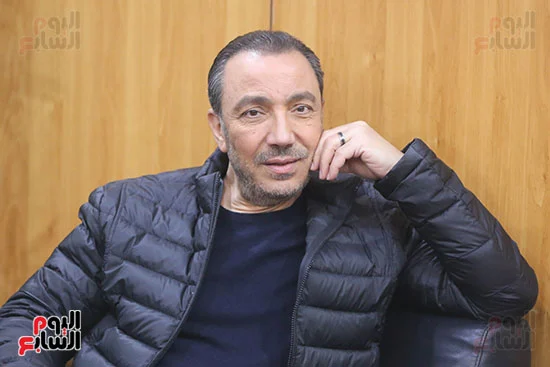 بوابة مولانا يكرم النجم طارق لطفي