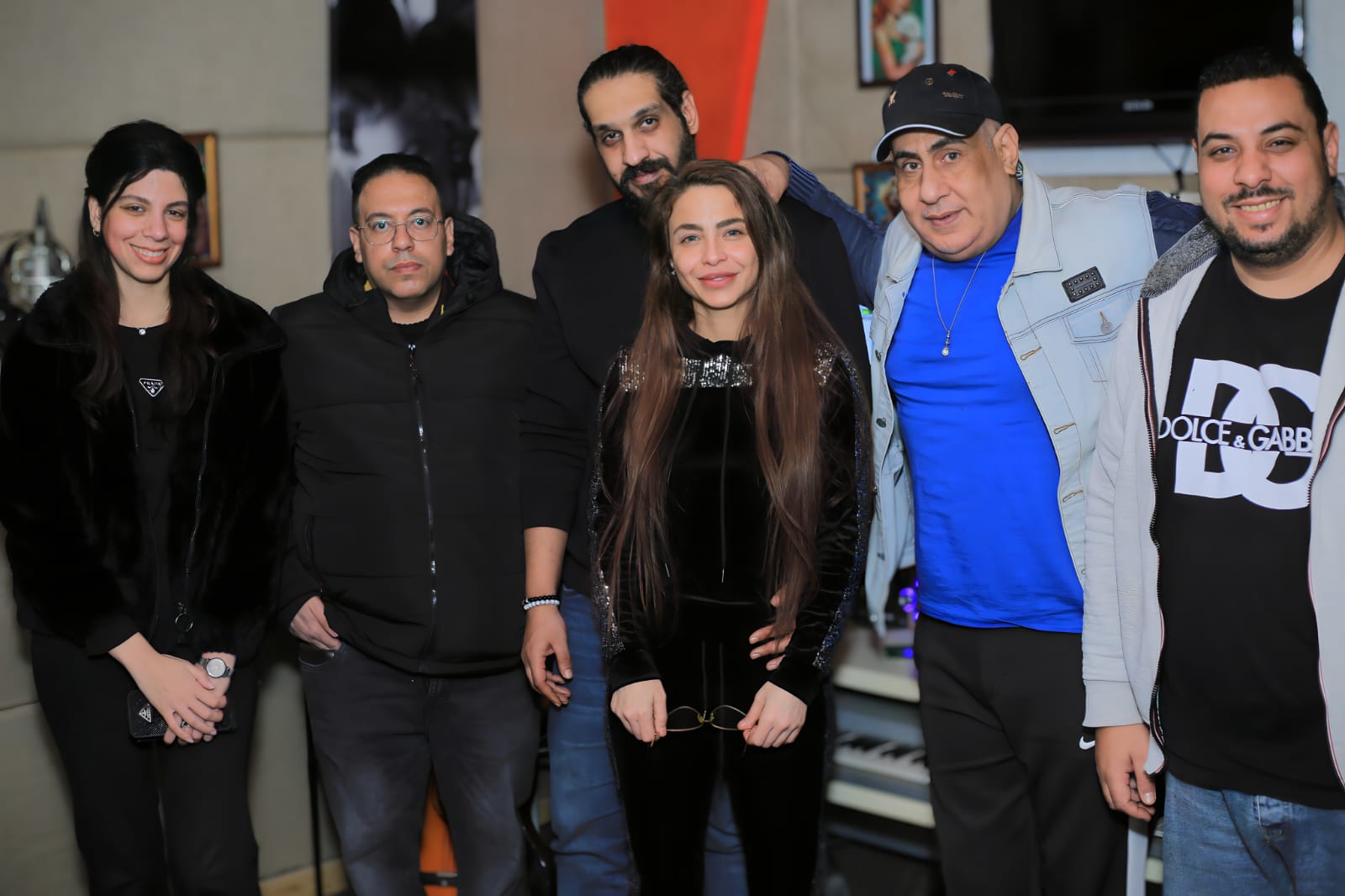 دوللي شاهين تنتهي من تسجيل أغنية «واحشاني يامه (2)