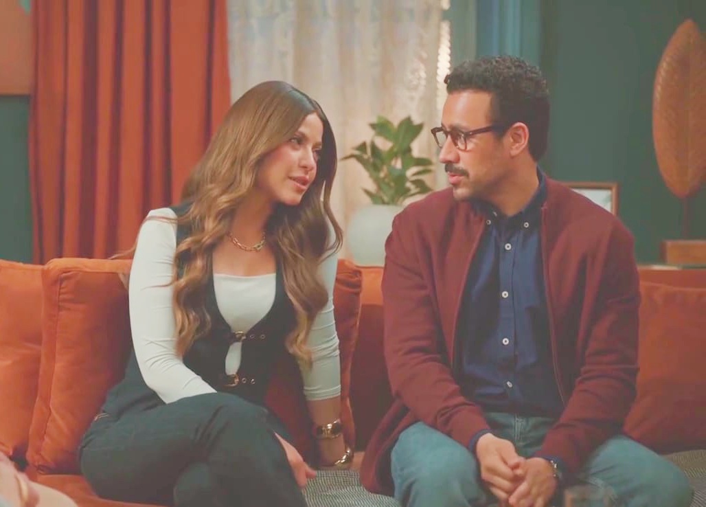 أحداث سعيدة في الحلقة 13 من بابا وماما جيران.. وإشادات واسعة بأبطال العمل (3)