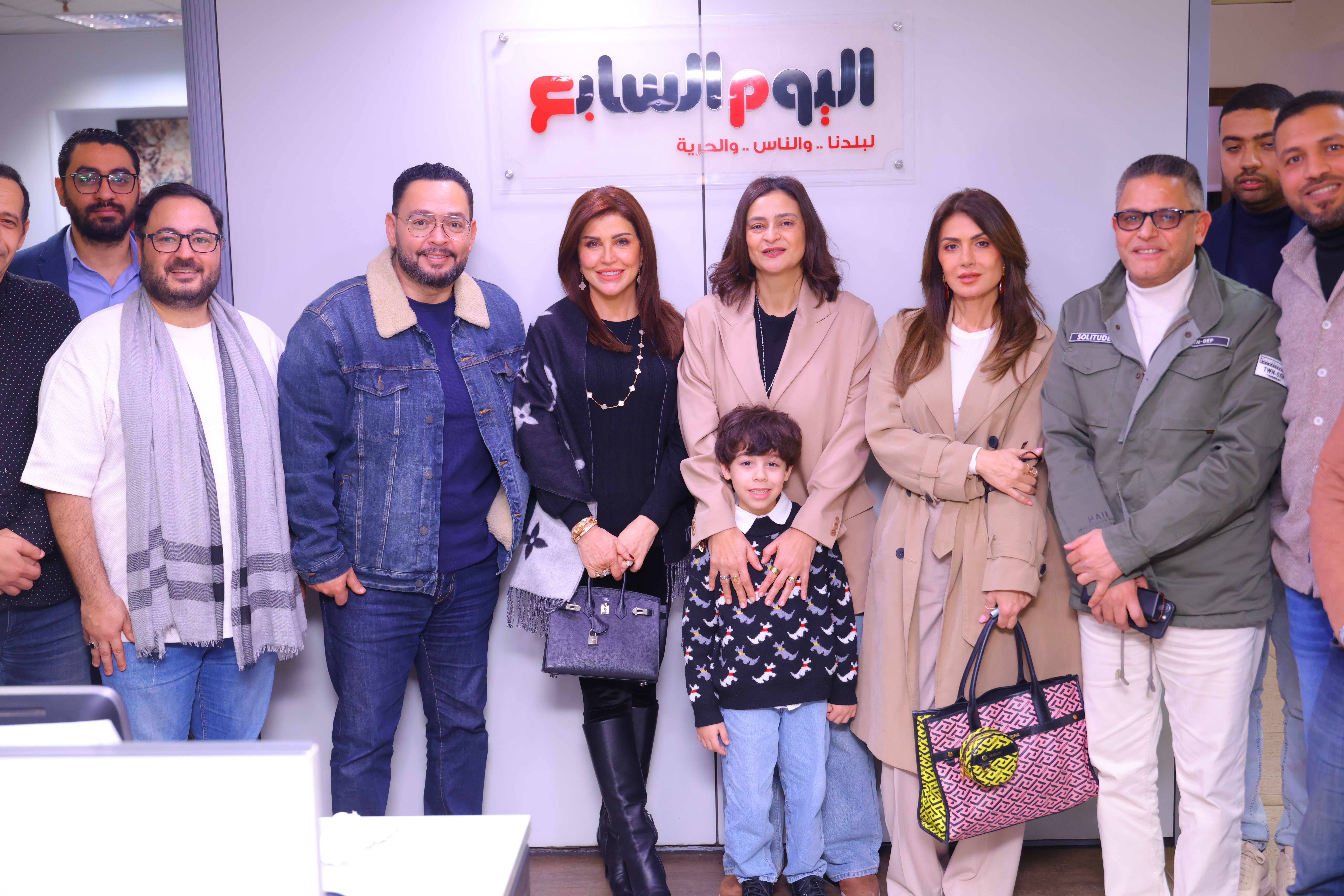 جومانا مراد وأحمد رزق ونجلاء بدر بجولة في بوابة مولانا 