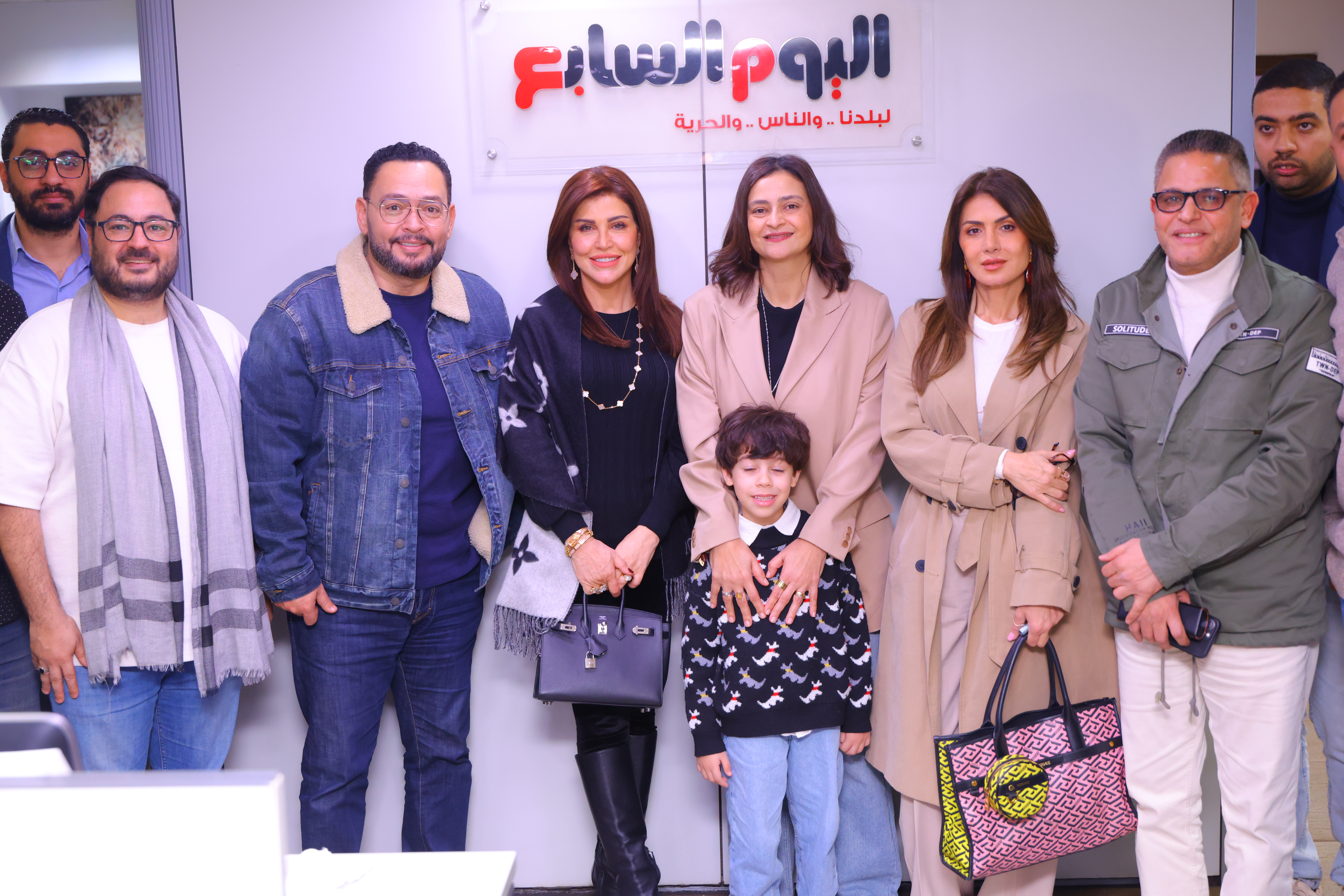 جومانا مراد وأحمد رزق ونجلاء بدر بجولة في بوابة مولانا 