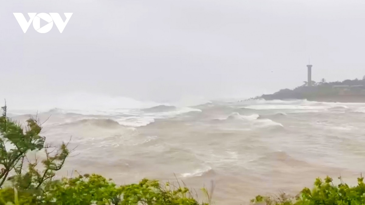 Tháng 9 đến tháng 11 là cao điểm của bão và áp thấp nhiệt đới