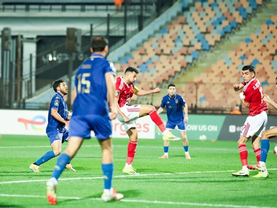 لحظة تسجيل الهدف