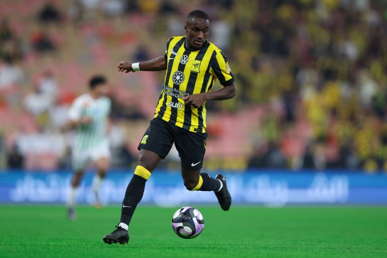 JEDDAH, SAUDI ARABIA - FEBRUARY 1: Moussa Diaby of Al Ittihad controls the ball during the Saudi pro league match between Al Ittihad and Al Najma at Alinma Stadium on February 1, 2026 in Jeddah, Saudi Arabia. (Photo by Yasser Bakhsh/Getty Images)