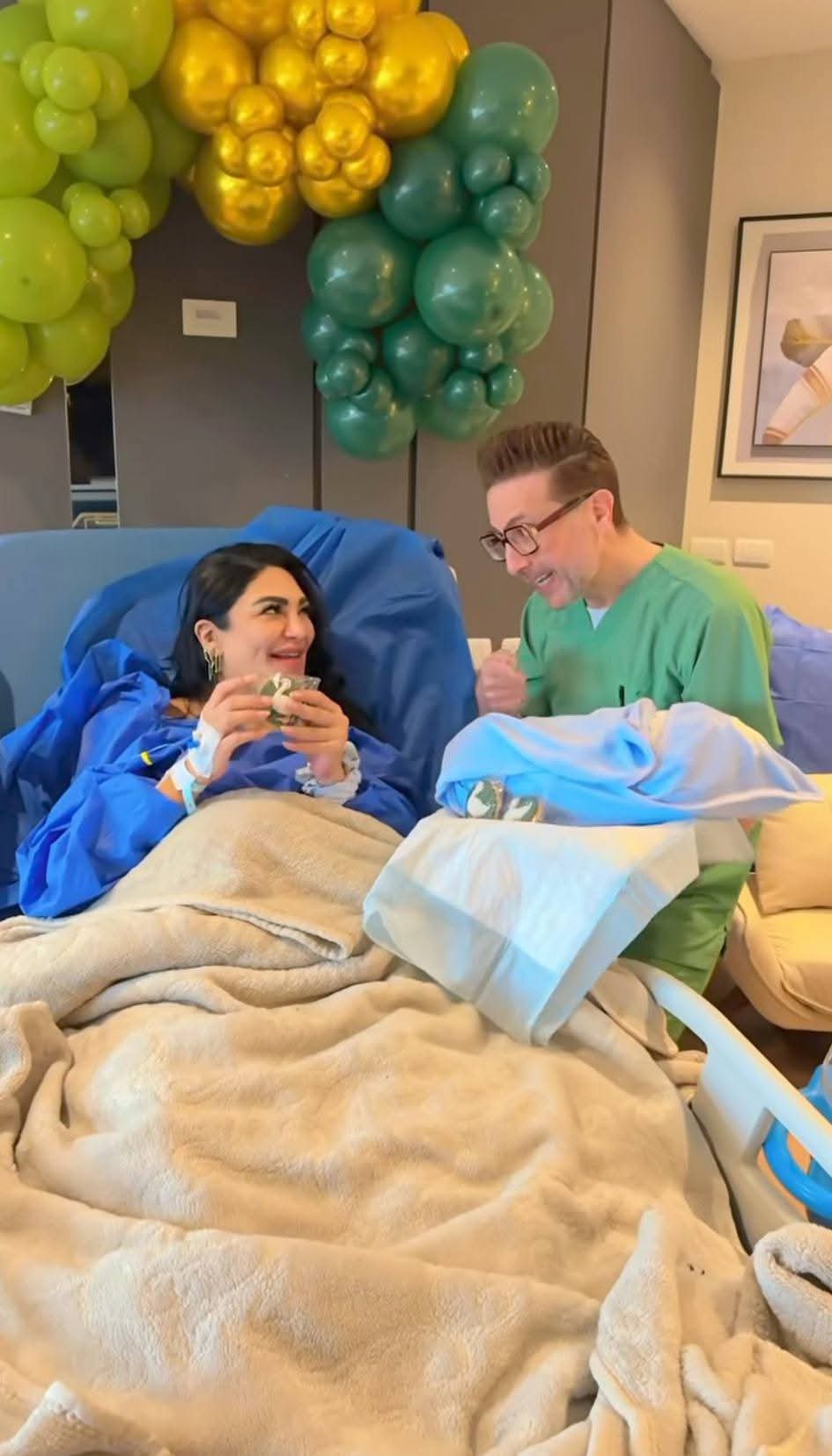 سالي عبد السلام تحتفل بمولودها هارون