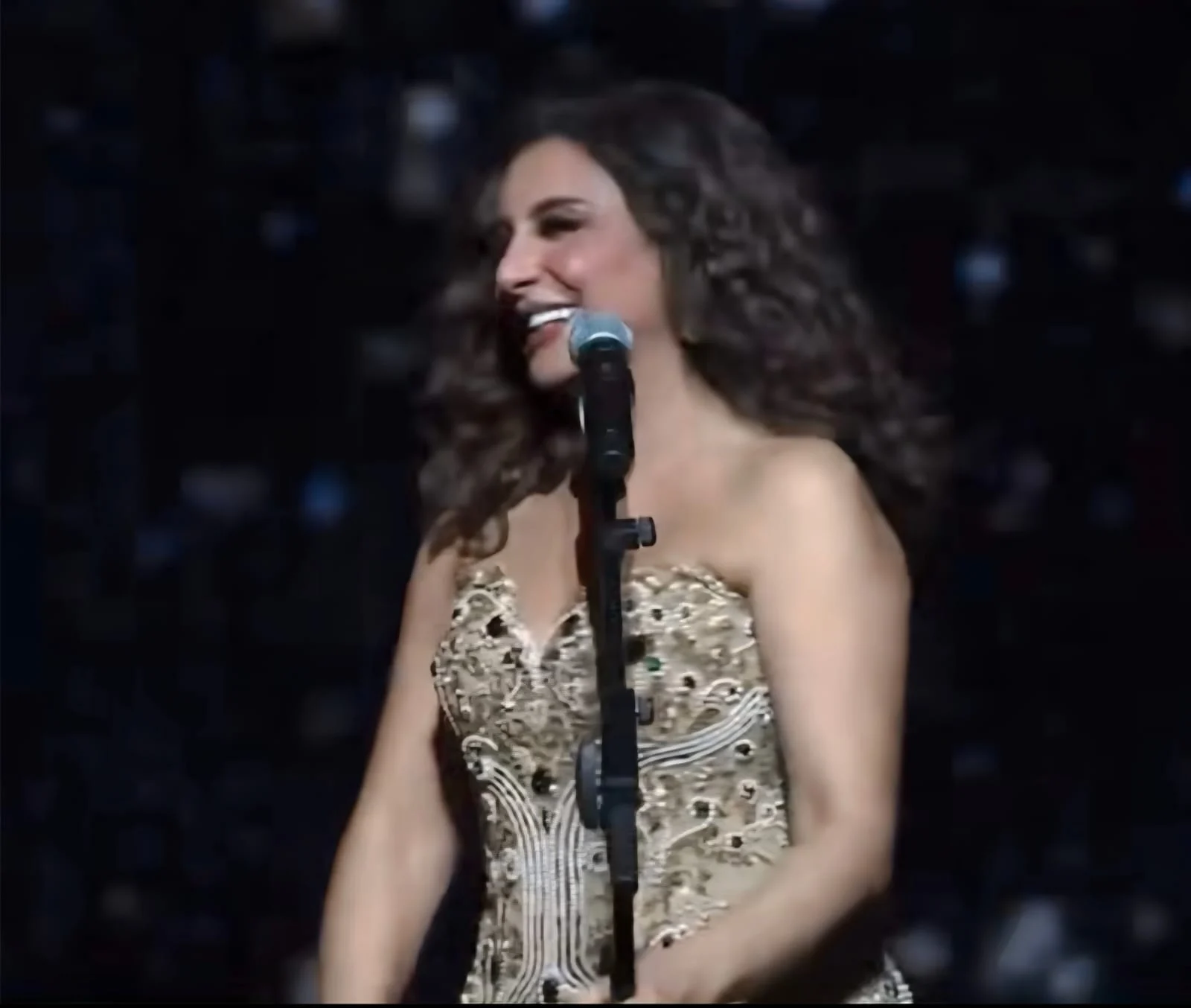 أنغام (2) أنغام (2)