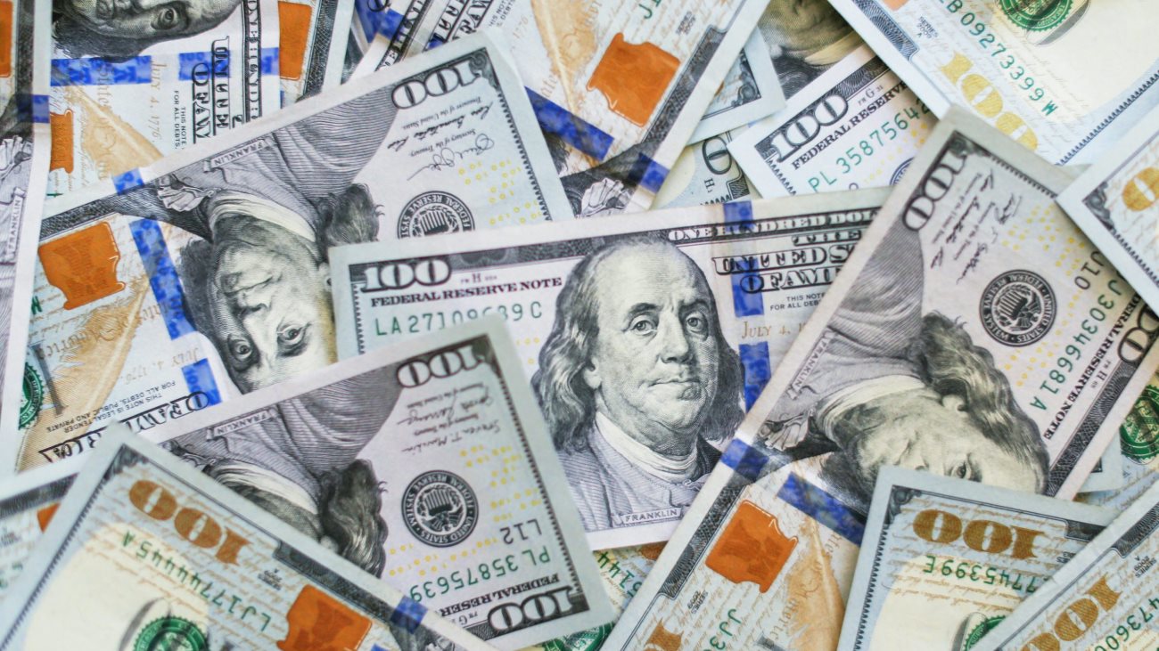 سعر الدولار اليوم