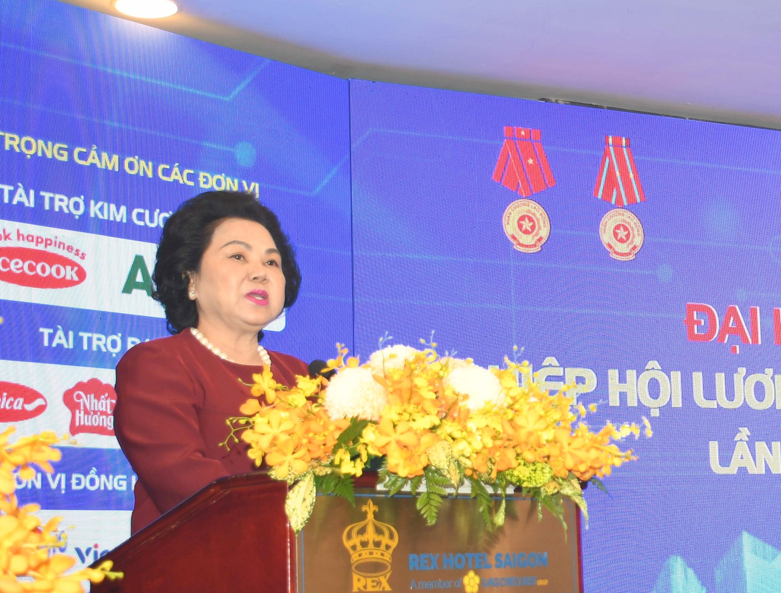 السيدة لي كيم تشي - رئيسة جمعية هو تشي منه للأغذية والمشروبات (FFA)، ونائبة رئيس جمعية هو تشي منه للأعمال (HUBA).