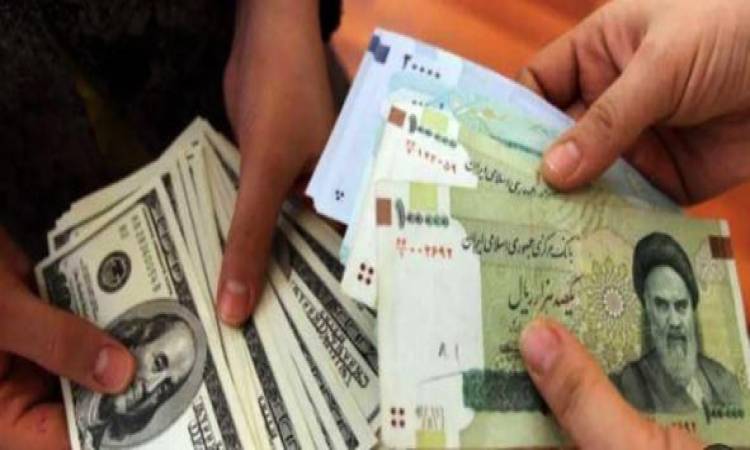 الدولر والريال الإيراني