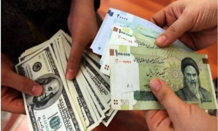 الريال الإيراني والدولار