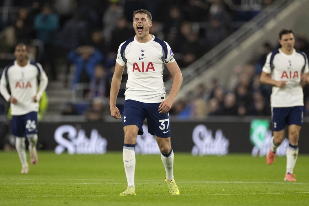 ميكي فان دي فين - المصدر (Getty images)