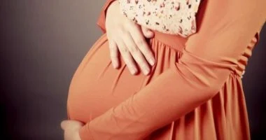 لتجنب مخاطرها.. شروط تناول الحامل للرنجة والأسماك المملحة