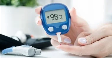 الساعات الذكية تساعد فى الكشف عن مقاومة الأنسولين مبكرا