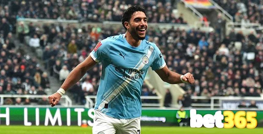 50 مليون يورو تقرب عمر مرموش من برشلونة في الصيف المقبل