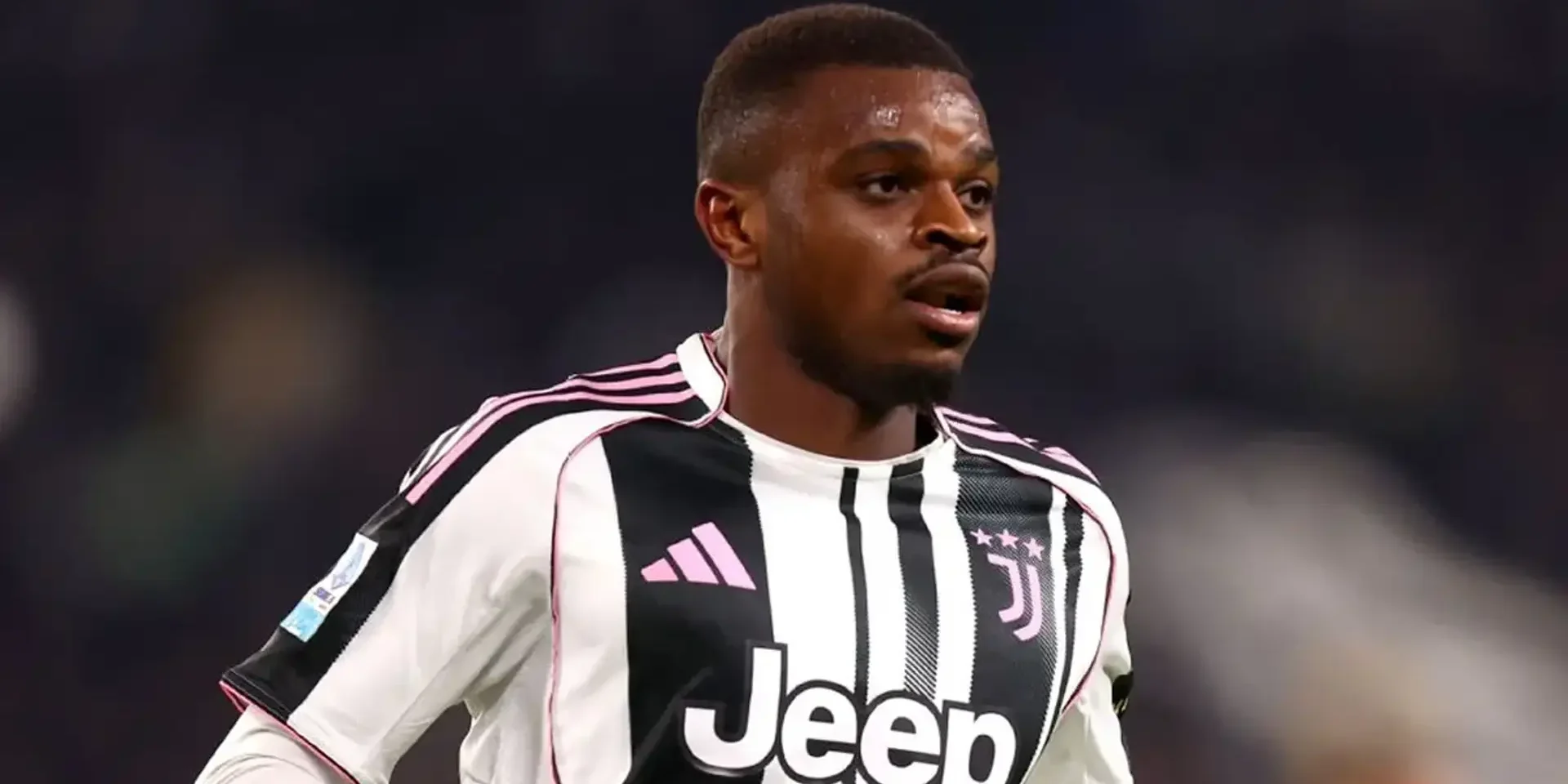 الحلم سبورت : ليفربول ومانشستر يونايتد ينتظران مدافع يوفنتوس