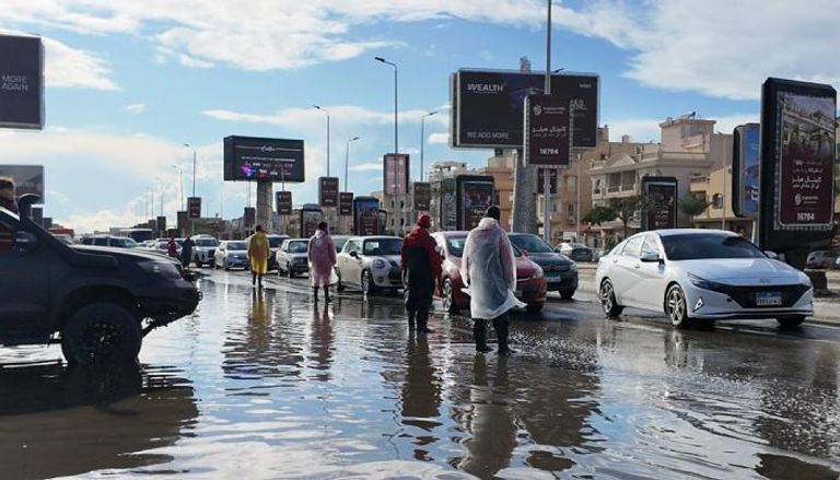 متى تتوقف الأمطار في مصر؟ الأرصاد تكشف موعد تحسن الطقس وتحذر من الرياح