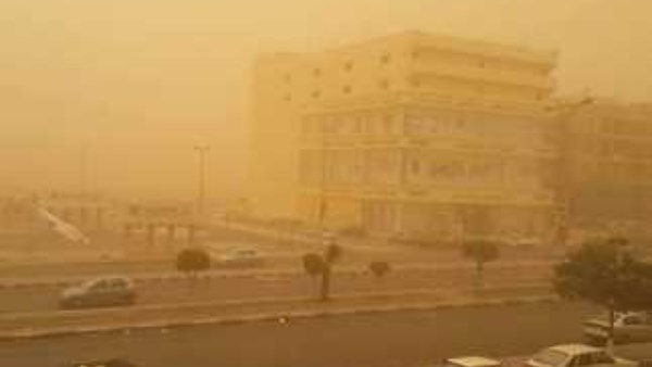 العاصفة الترابية